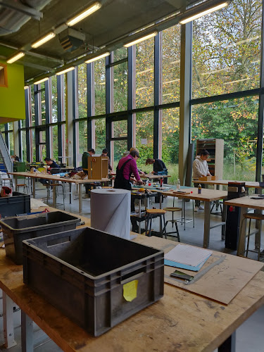 Beoordelingen van Howest, Campus Kortrijk Weide - Industrial Design Center (IDC) in Moeskroen - Universiteit
