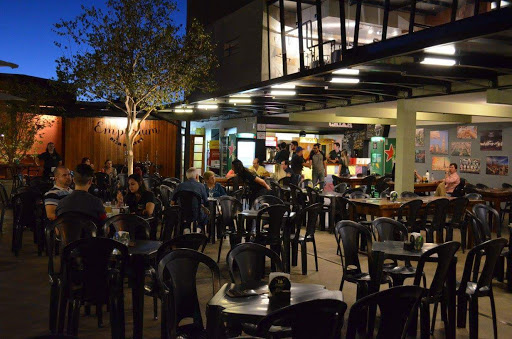 Emporium Biergarten em Batatais