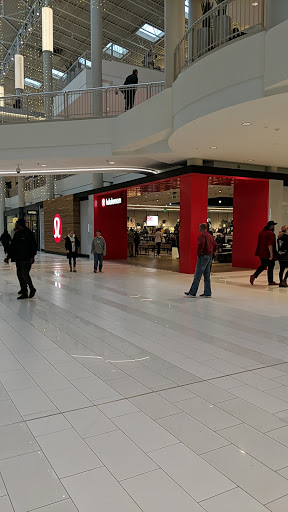 Sportswear Store «lululemon athletica», reviews and photos, 152 South Avenue, Bloomington, MN 55425, USA