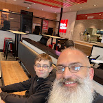 Photo n° 1 de l'avis de Bouleux.r fait le 24/12/2023 à 11:32 pour KFC Saint-Germain-lès-Corbeil à Saint-Germain-lès-Corbeil
