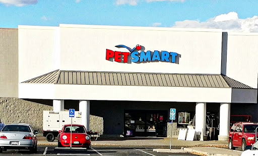 Pet Supply Store «PetSmart», reviews and photos, 160 Wadsworth Blvd, Lakewood, CO 80226, USA