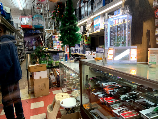 Hardware Store «MAD HARDWARE/DISCOUNT STORE», reviews and photos, 1308 Fulton St, Brooklyn, NY 11216, USA