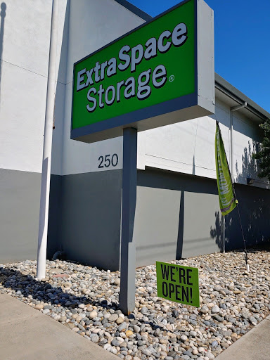 Storage Facility «Extra Space Storage», reviews and photos, 250 Dela Vina Ave, Monterey, CA 93940, USA