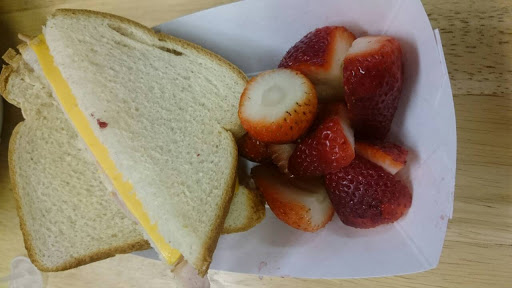 Day Care Center «Cuddly Kids Hourly and weekly Daycare», reviews and photos, 6464 E Lovers Ln, Dallas, TX 75214, USA