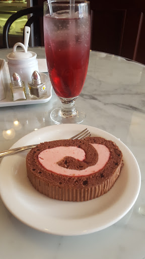 Coffee Shop «Tulipán Hungarian Pastry and Coffee Shop», reviews and photos, 122 S Market St, Wooster, OH 44691, USA