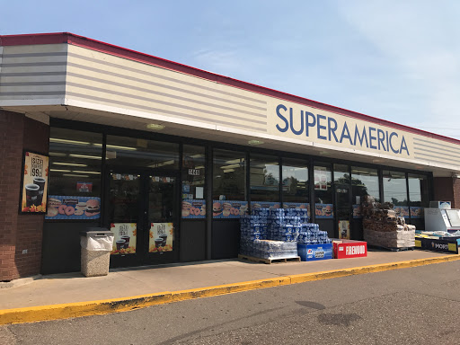 Gas Station «SuperAmerica», reviews and photos, 7449 E River Rd, Fridley, MN 55432, USA