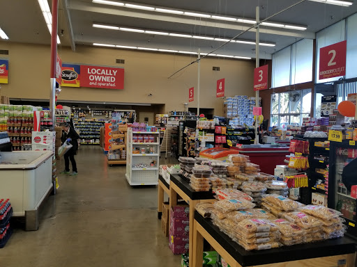 Grocery Store «Grocery Outlet Bargain Market», reviews and photos, 2079 23rd St, San Pablo, CA 94806, USA
