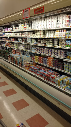 Grocery Store «Market Basket», reviews and photos, 95 Sutton Ave, Oxford, MA 01540, USA
