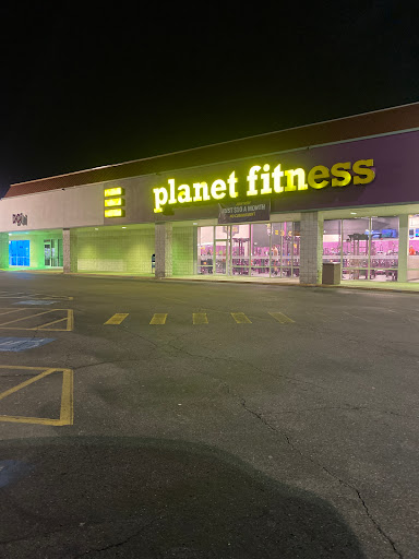 Gym «Planet Fitness», reviews and photos, 4229 Mall Dr, Steubenville, OH 43952, USA