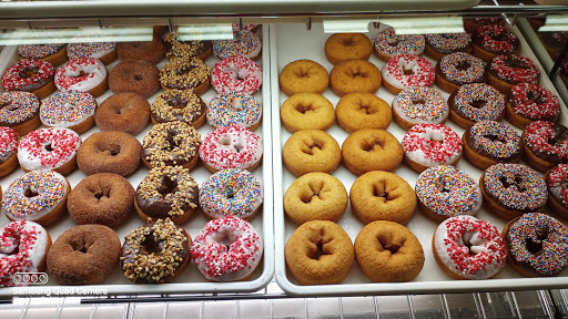 Dallas Donuts, 1930 6th St, Bremerton, WA 98337, USA, 