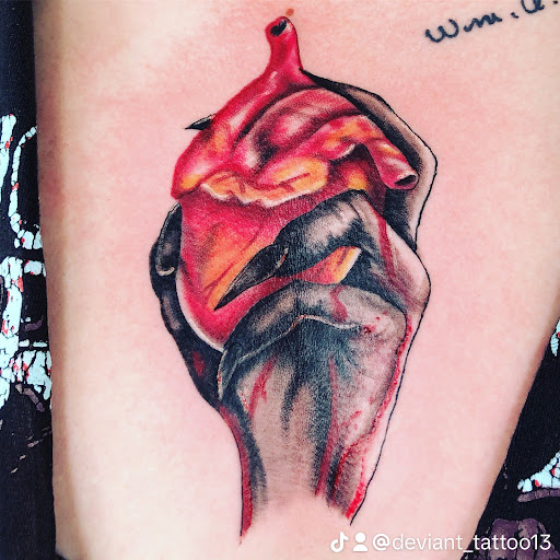 Explore american flag tattoo ideas for guys, creative tattoo ideas in Excelsior Springs, available at Deviant Tattoo Studio