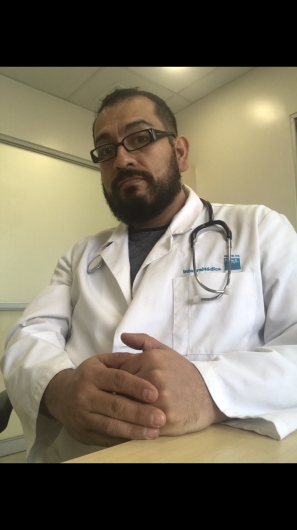 Dr. Luis Santiago Martínez Barajas, Ginecólogo