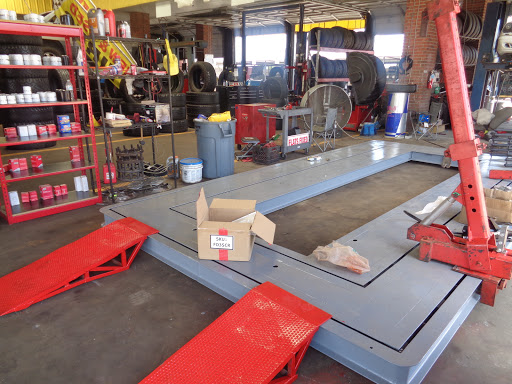 Auto Body Shop «Budget Auto Body Shop», reviews and photos, 3530 N Buckner Blvd, Dallas, TX 75228, USA