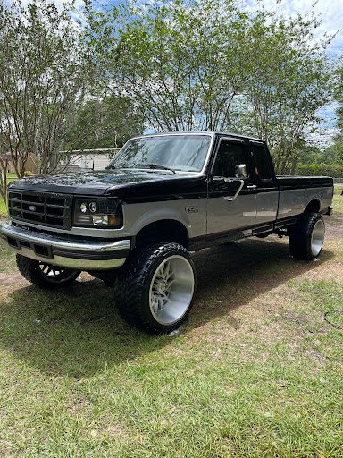 Chapel's Auto & Marine Detailing en Spring Hill