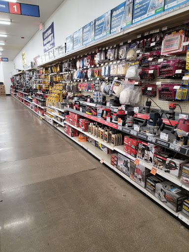 Hardware Store «Harbor Freight Tools», reviews and photos, 22541 Newman St, Dearborn, MI 48124, USA