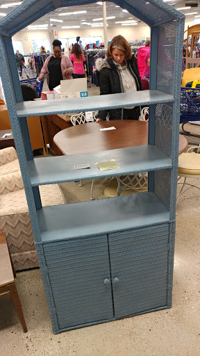 Non-Profit Organization «Goodwill Store & Donation Center», reviews and photos, 10909 W Oklahoma Ave, West Allis, WI 53227, USA