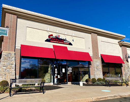 Shopping Mall «The Promenade Shops at Evergreen Walk», reviews and photos, 501 Evergreen Way #503, South Windsor, CT 06074, USA