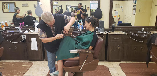 Barber Shop «South Lake Barber Shop», reviews and photos, 450 FL-50, Clermont, FL 34711, USA