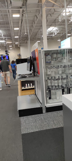 Electronics Store «Best Buy», reviews and photos, 8251 Gateway Overlook Dr, Elkridge, MD 21075, USA