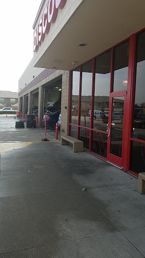 Tire Shop «Discount Tire Store - Plano, TX», reviews and photos, 8700 Ohio Dr, Plano, TX 75024, USA