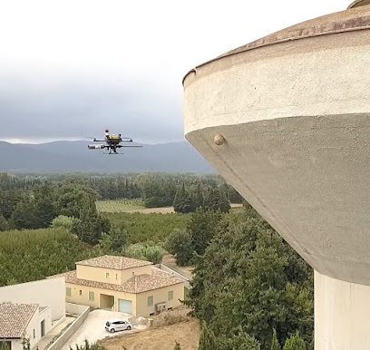 Drone Solutions lg: Destruction guêpes / frelons 47 – Inspection / démoussage toiture – Imagerie 360 Agen | Lot et Garonne photo