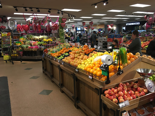 Grocery Store «Quality Food Center», reviews and photos, 4756 NW Bethany Blvd, Portland, OR 97229, USA