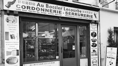 au bottier lecourbe à Paris