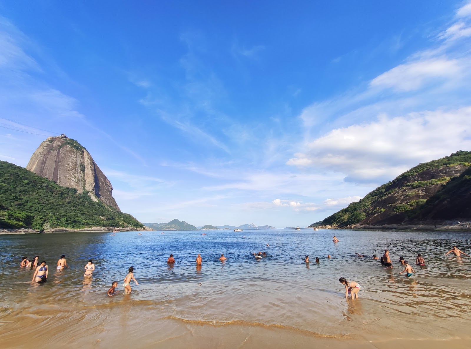 Photo of Vermelha Beach surrounded by mountains