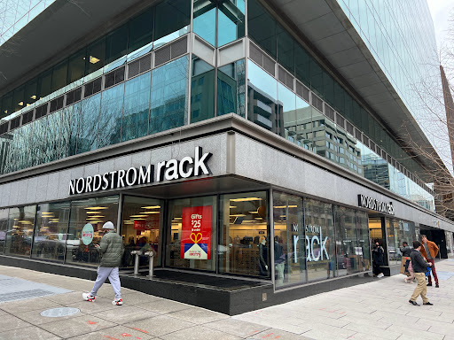 Nordstrom Rack Downtown DC, 1800 L St NW, Washington, DC 20036, USA, 