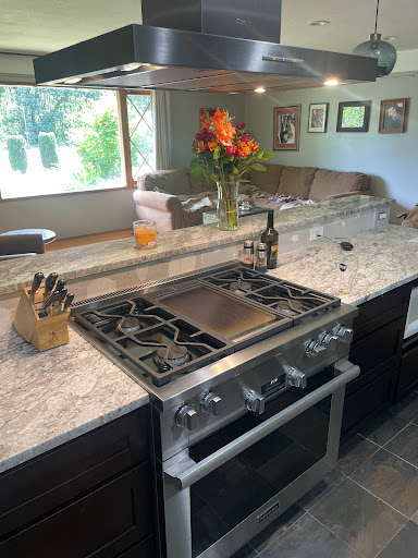 Appliance Store «BASCO Outlet Store», reviews and photos, 4670 NW St Helens Rd, Portland, OR 97210, USA