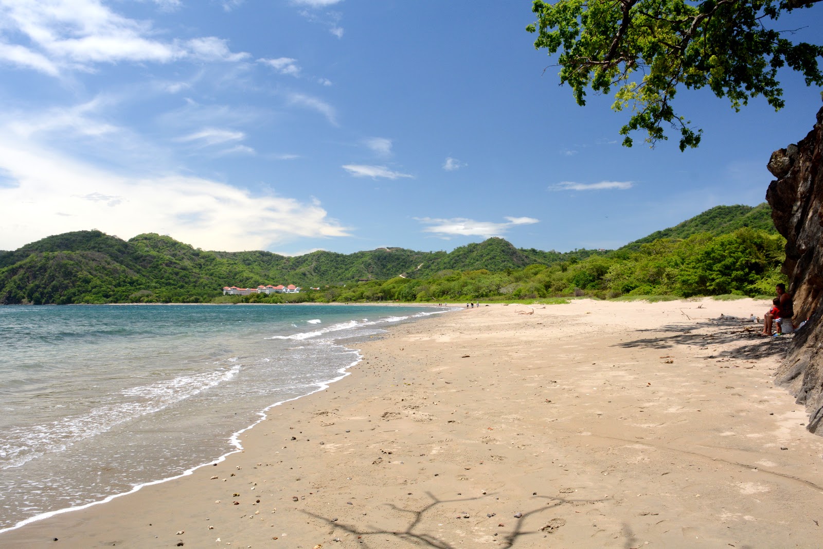 Foto di Matapalo Beach e l'insediamento