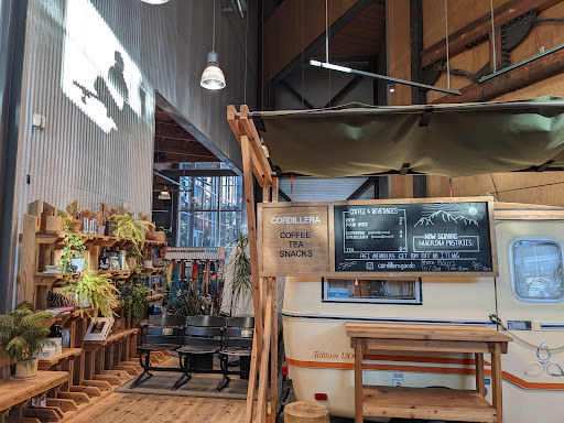 REI, 222 Yale Ave N, Seattle, WA 98109, USA, 