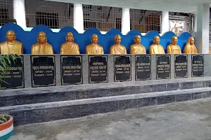 Parala Pratibha Statue Point image