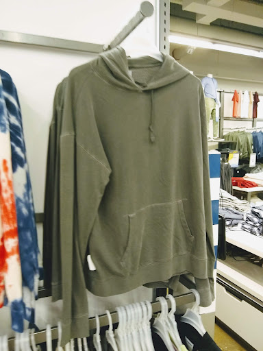 Clothing Store «Old Navy», reviews and photos, 7 Backus Ave, Danbury, CT 06810, USA