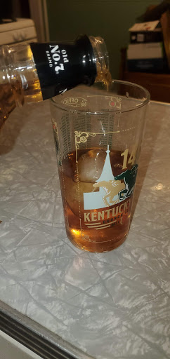 Hardware Store «Harbor Freight Tools», reviews and photos, 6272 Pearl Rd, Parma Heights, OH 44130, USA