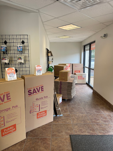 Self-Storage Facility «Public Storage», reviews and photos, 2800 W State Rd 434, Longwood, FL 32779, USA