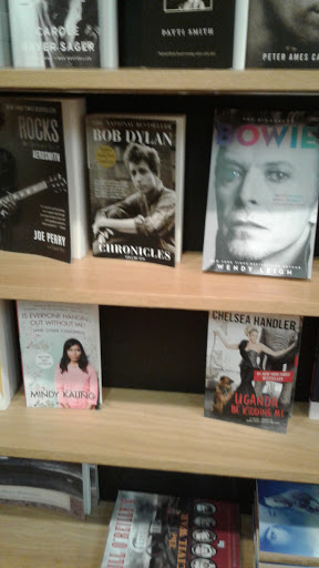 Book Store «LBI Book Swap», reviews and photos, 301-401 9th St, Beach Haven, NJ 08008, USA