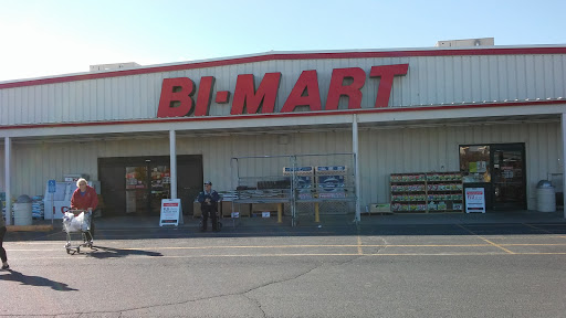 Bi-Mart Membership Discount Stores
