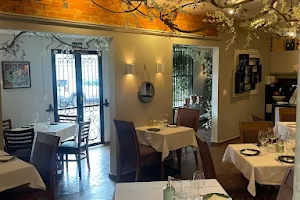 Saltoral Gastronomia - Restaurante (apenas com reserva), Loja de Vinhos, Wine Bar e Eventos. image