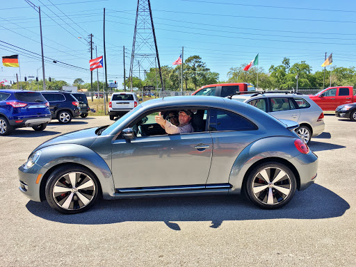 Used Car Dealer «Das Autohaus LLC Quality Used Cars», reviews and photos, 2850 Roosevelt Blvd, Clearwater, FL 33760, USA