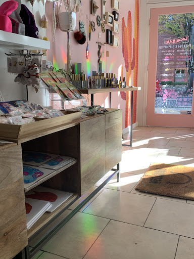 Jeweler «Pinky Jewelry», reviews and photos, 1015 NW 23rd Ave, Portland, OR 97210, USA