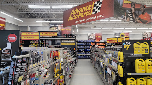 Auto Parts Store «Advance Auto Parts», reviews and photos, 1029 Bloomingdale Ave, Valrico, FL 33594, USA