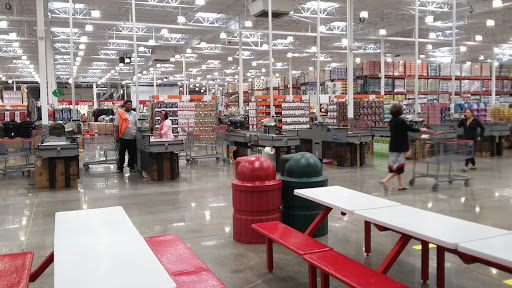 Warehouse store «Costco Wholesale», reviews and photos, 1900 Davis St, San Leandro, CA 94577, USA