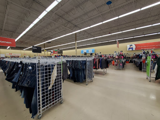 Thrift Store «Savers», reviews and photos, 50 Coon Rapids Blvd NW, Coon Rapids, MN 55448, USA