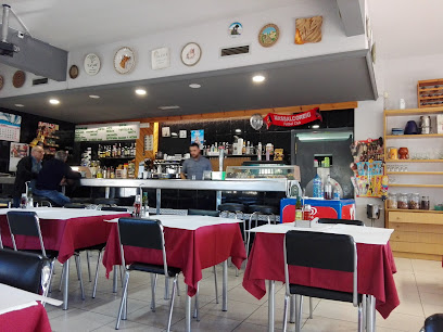 Bar Restaurante La Cobil - Carretera Serós, Km 5, 22520 Fraga, Huesca, Spain