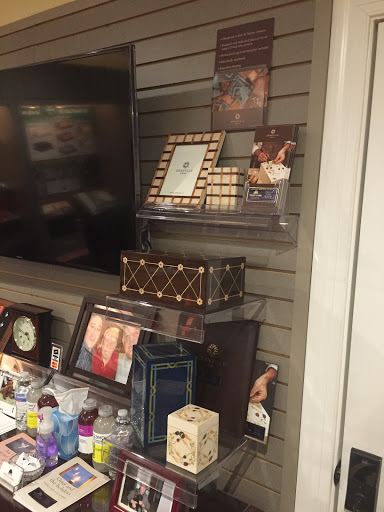 Funeral Home «Wright & Ford Family Funeral Home», reviews and photos, 38 NJ-31, Flemington, NJ 08822, USA