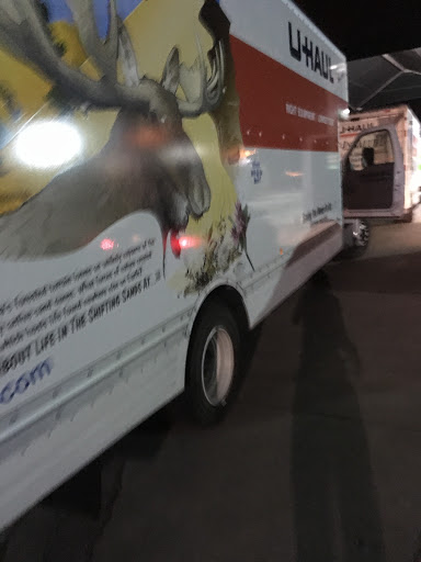 Truck Rental Agency «U-Haul of Riverside», reviews and photos, 1834 Spruce St, Riverside, CA 92507, USA