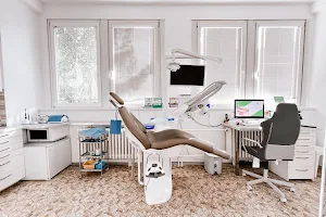 Family Dental Care Prosek image