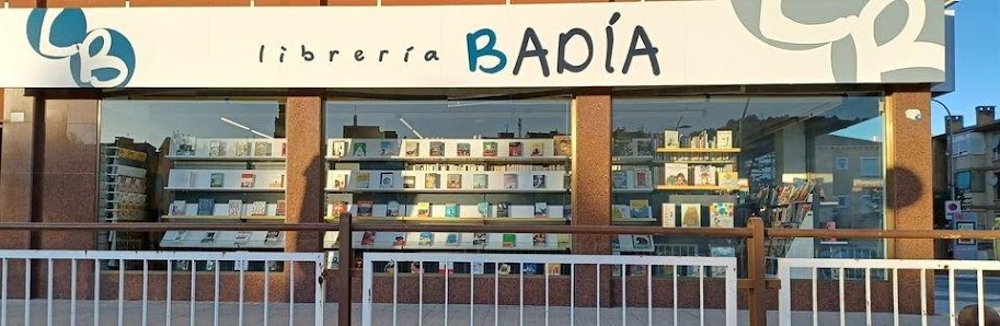 Librería Badía Av. de Aragón, 1, 22520 Fraga, Huesca, España