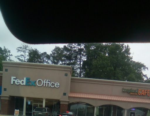 Print Shop «FedEx Office Print & Ship Center», reviews and photos, 262 Robert C Daniel Jr Pkwy, Augusta, GA 30909, USA